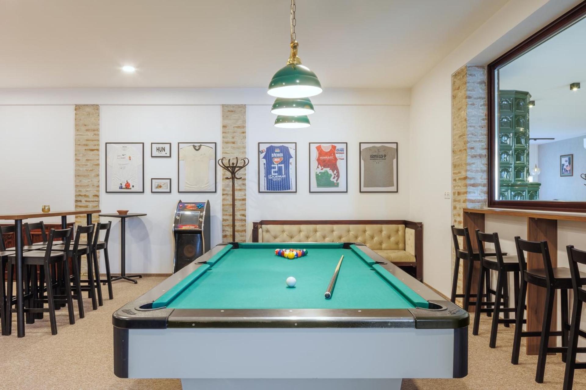 100 Eves Fogado Bed & Breakfast Szatymaz Екстериор снимка
