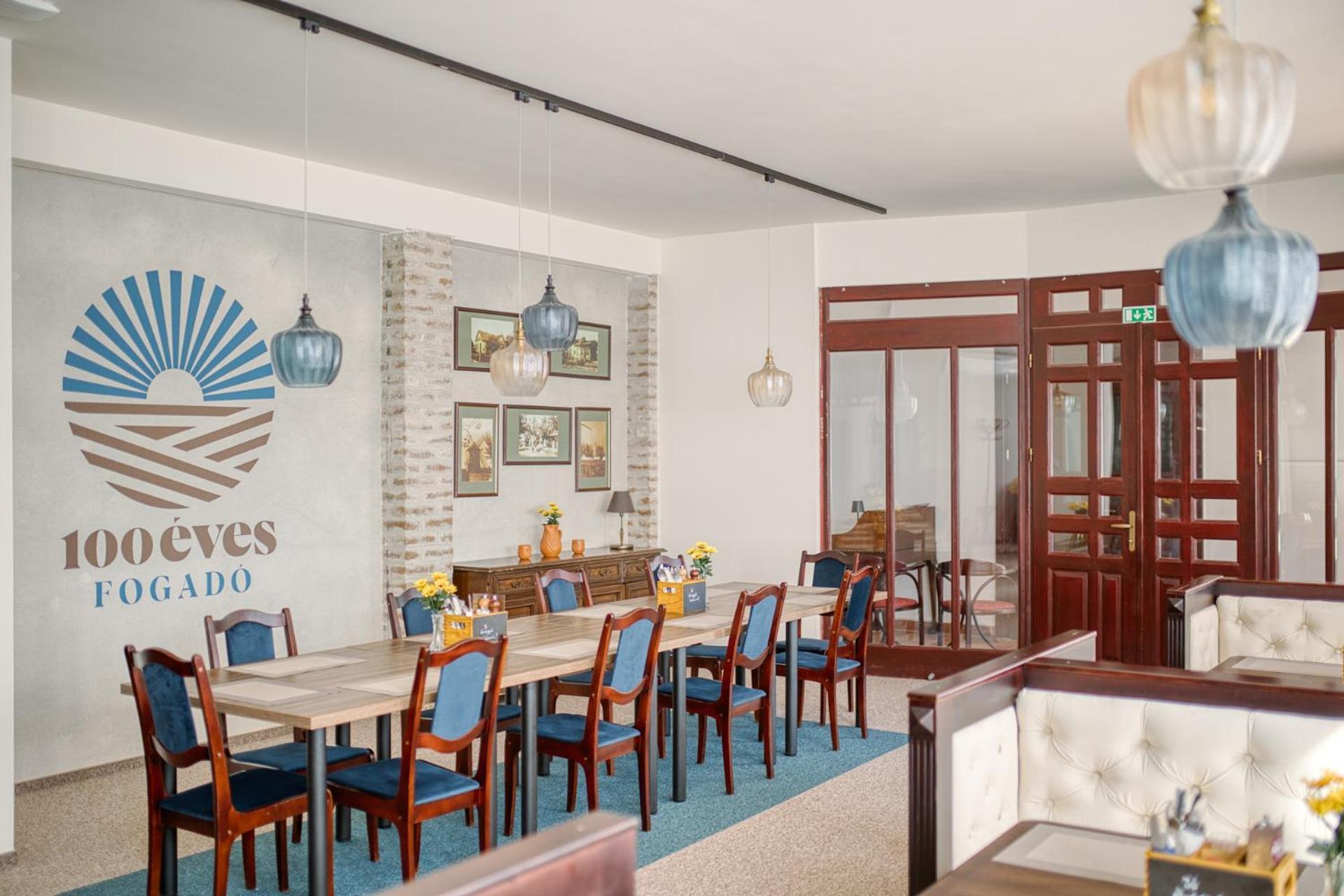 100 Eves Fogado Bed & Breakfast Szatymaz Екстериор снимка